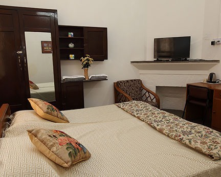 Delhi Parsi Dharamshala-Room-3