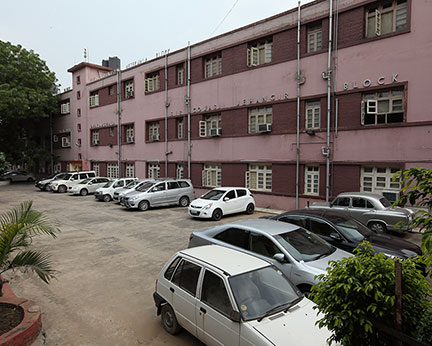 Delhi Parsi Dharamshala - Parking Space